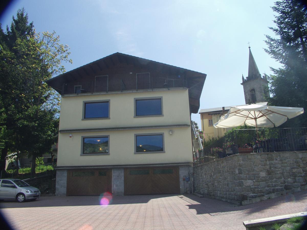 Albergo Ristorante Sciatori Pievepelago Exterior photo